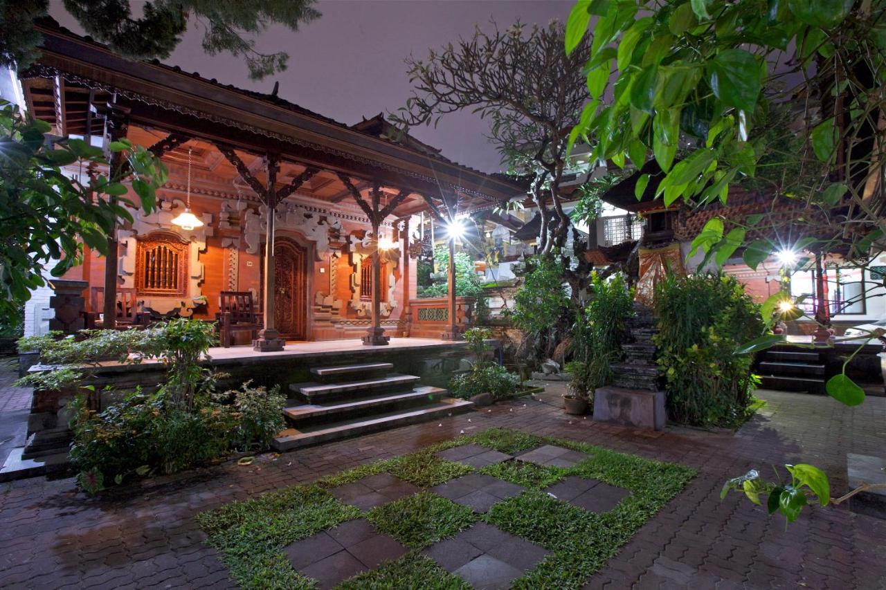 Kuta Dormitory At Simpang Inn Exteriér fotografie